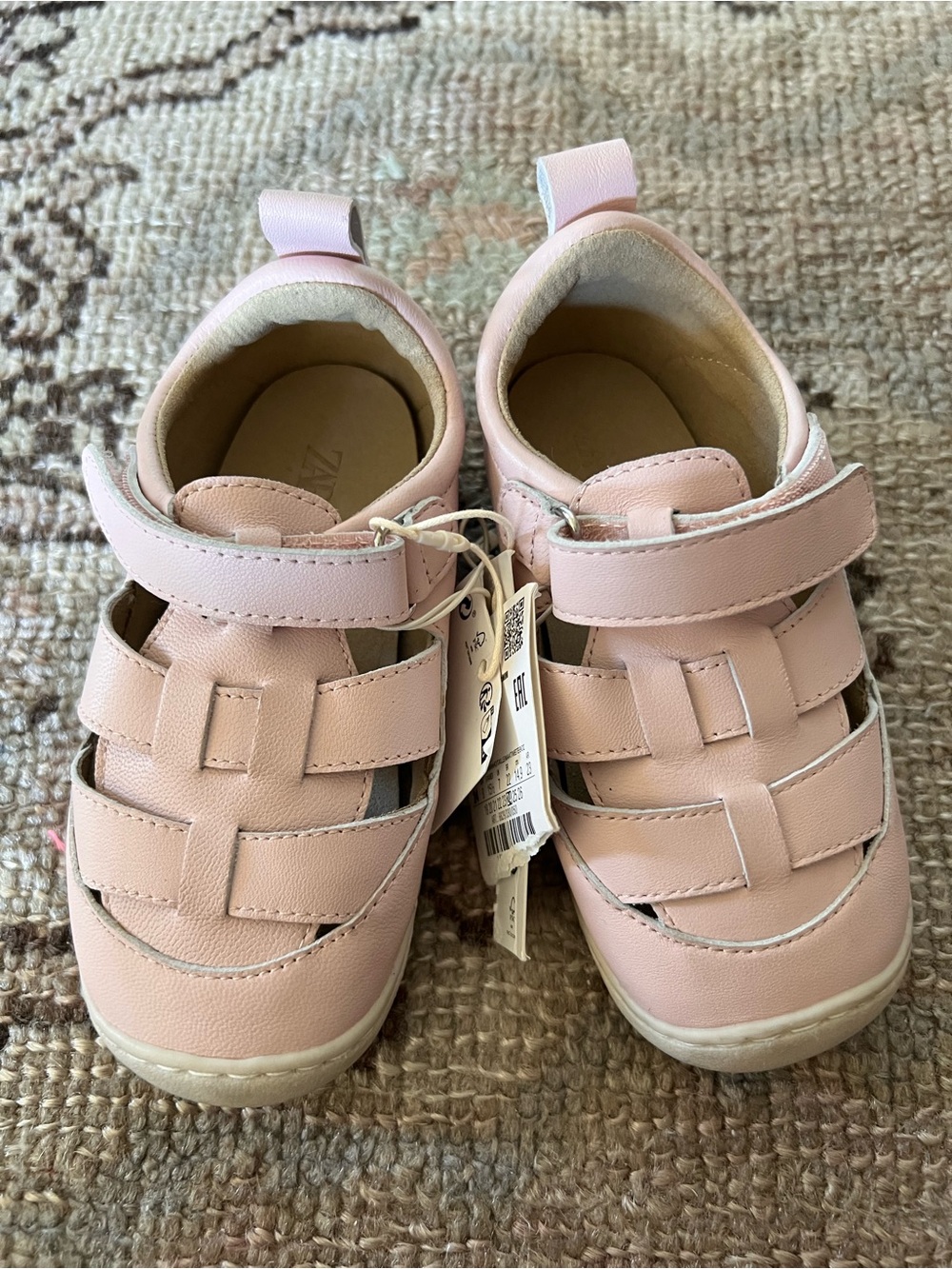 Zara Girls Light Pink Leather Fisherman Sandals Flexible Sole Size Eur 24